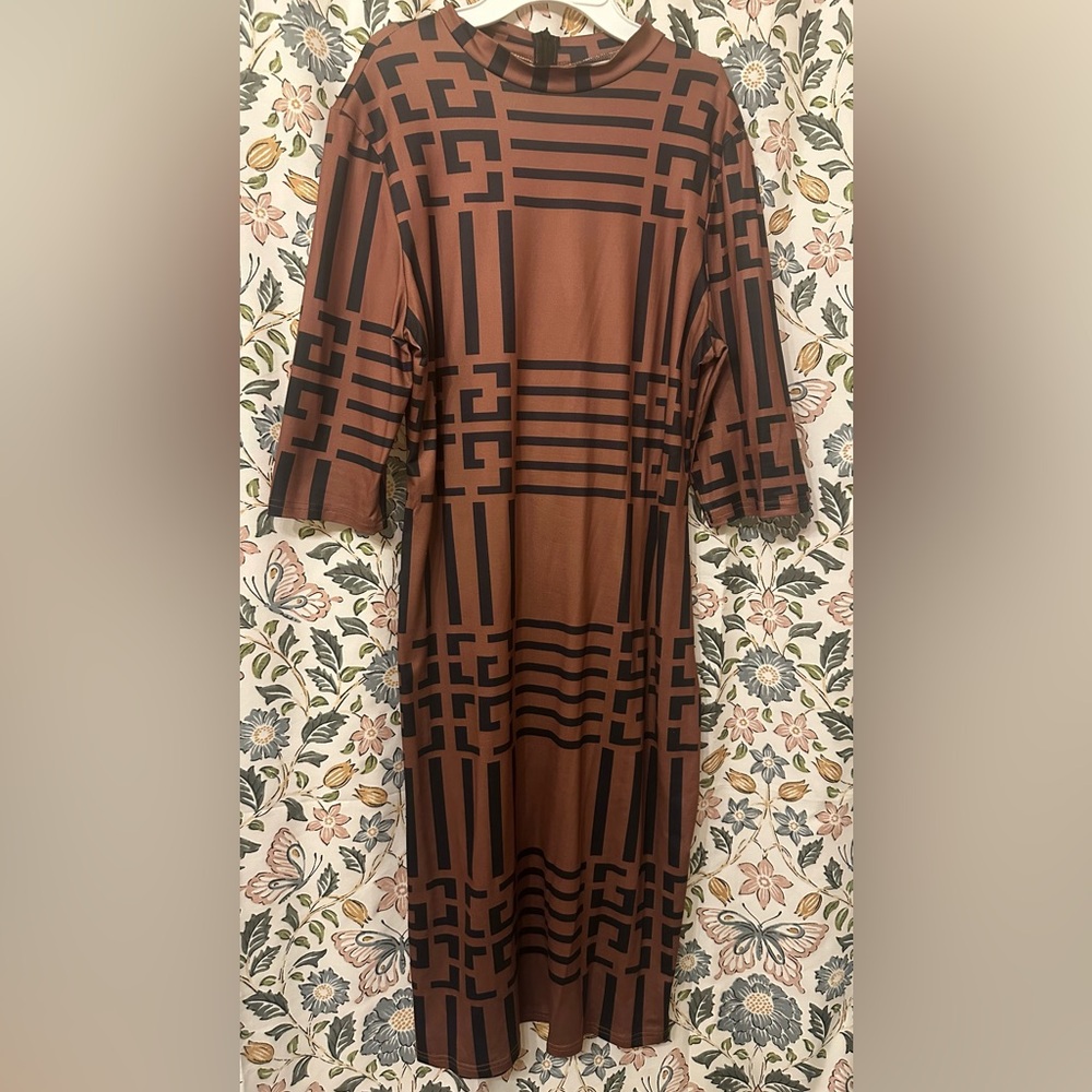 SHEIN Brown and Black Geometric Long Sleeve Dress